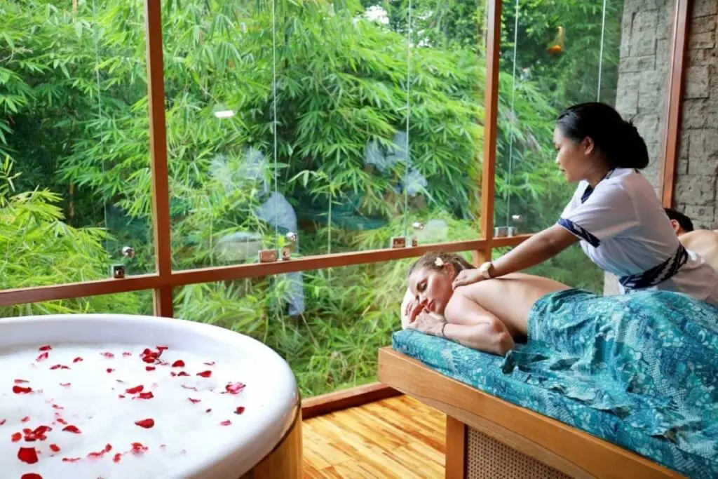 Balinese Massage: Tradisi Penyembuhan dari Pulau Dewata