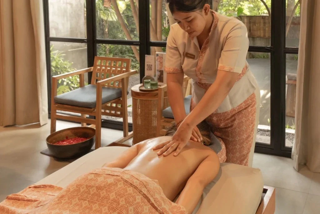 Apa Itu Deep Tissue Massage?